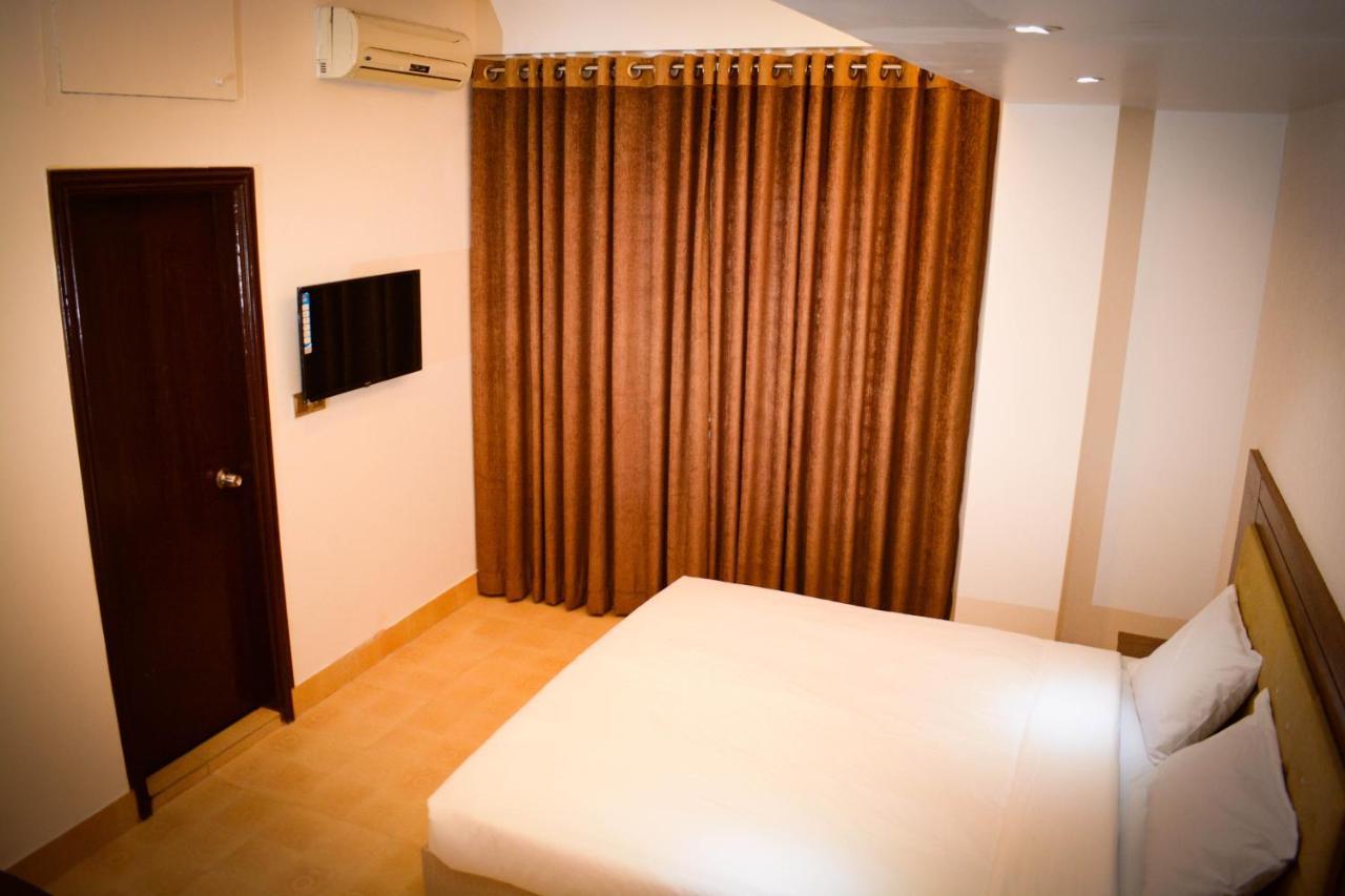 The Alina Hotel & Suites Chittagong Dış mekan fotoğraf
